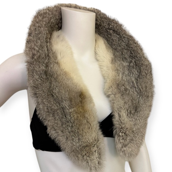 Authentic Vintage White & Grey Fur Shawl Collar - Picture 6 of 7